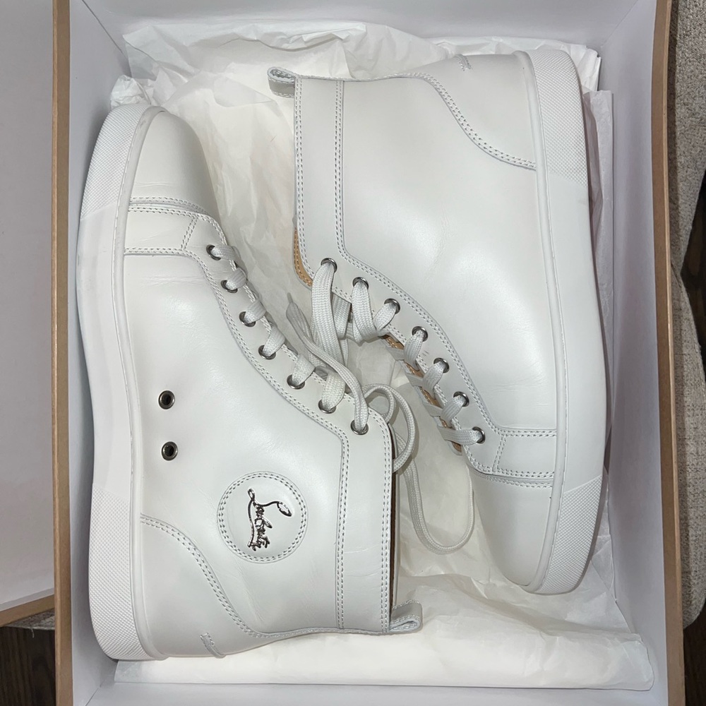 Men's White High-Top Sneakers - Classic Leather Style